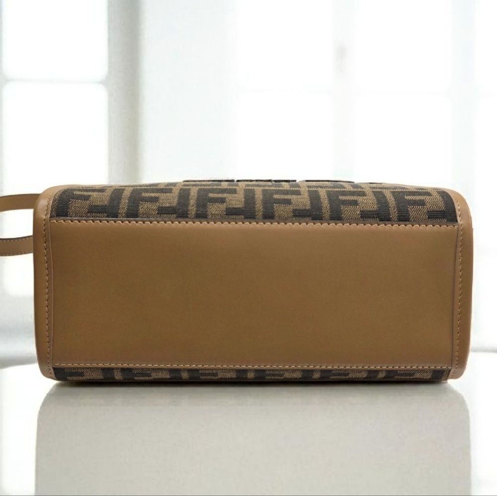 ✨️Authentic Fendi Sunshine Small Brown FF jacquard fabric bag - Picture 11 of 16